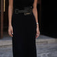 Abito midi nero con scollo a V