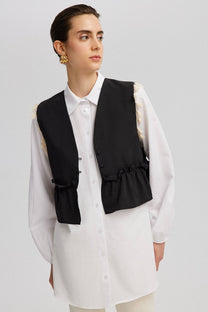 Camicia lunga con gilet e nappine