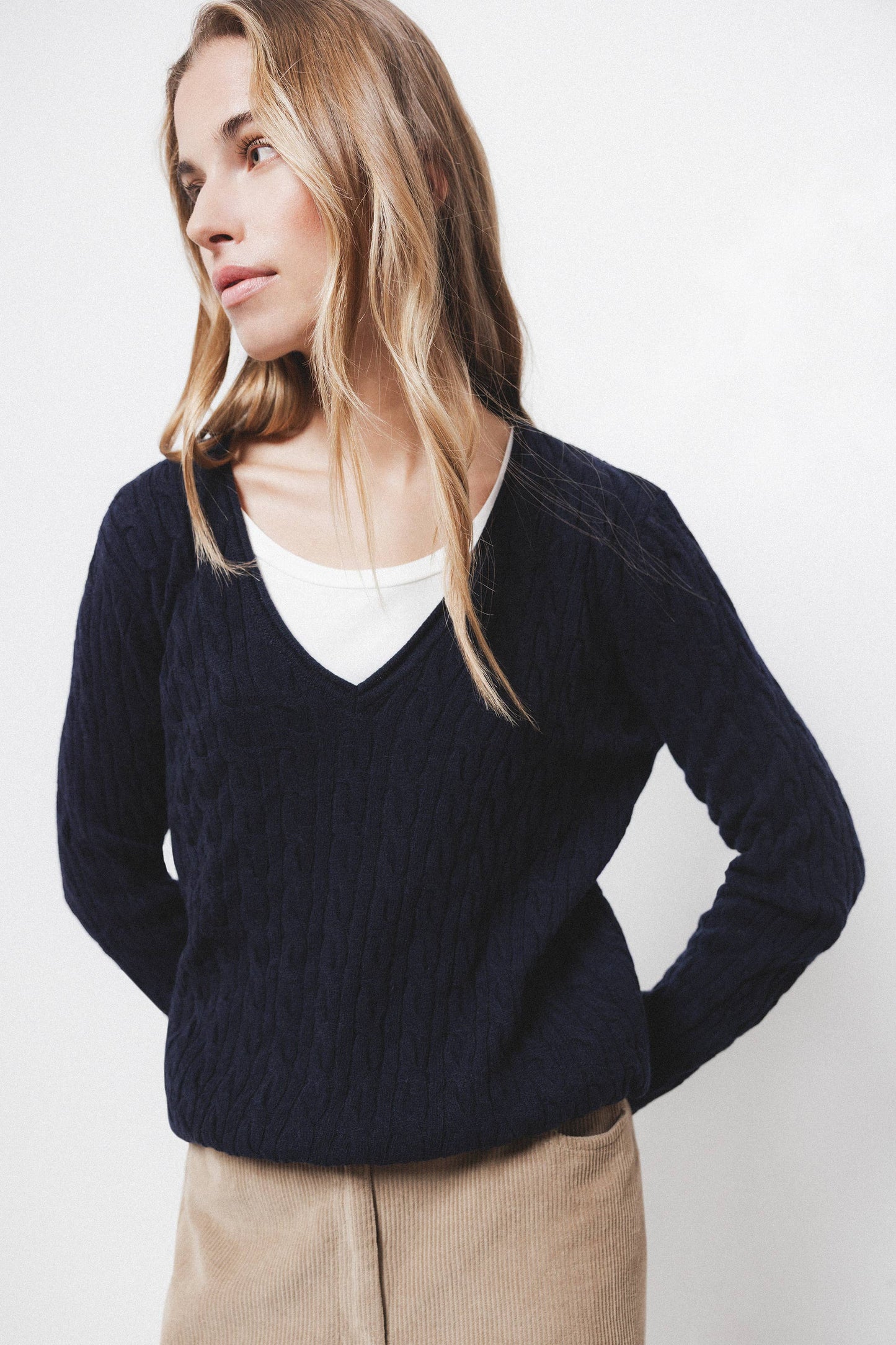 Maglione a maglia strutturata con scollo a V