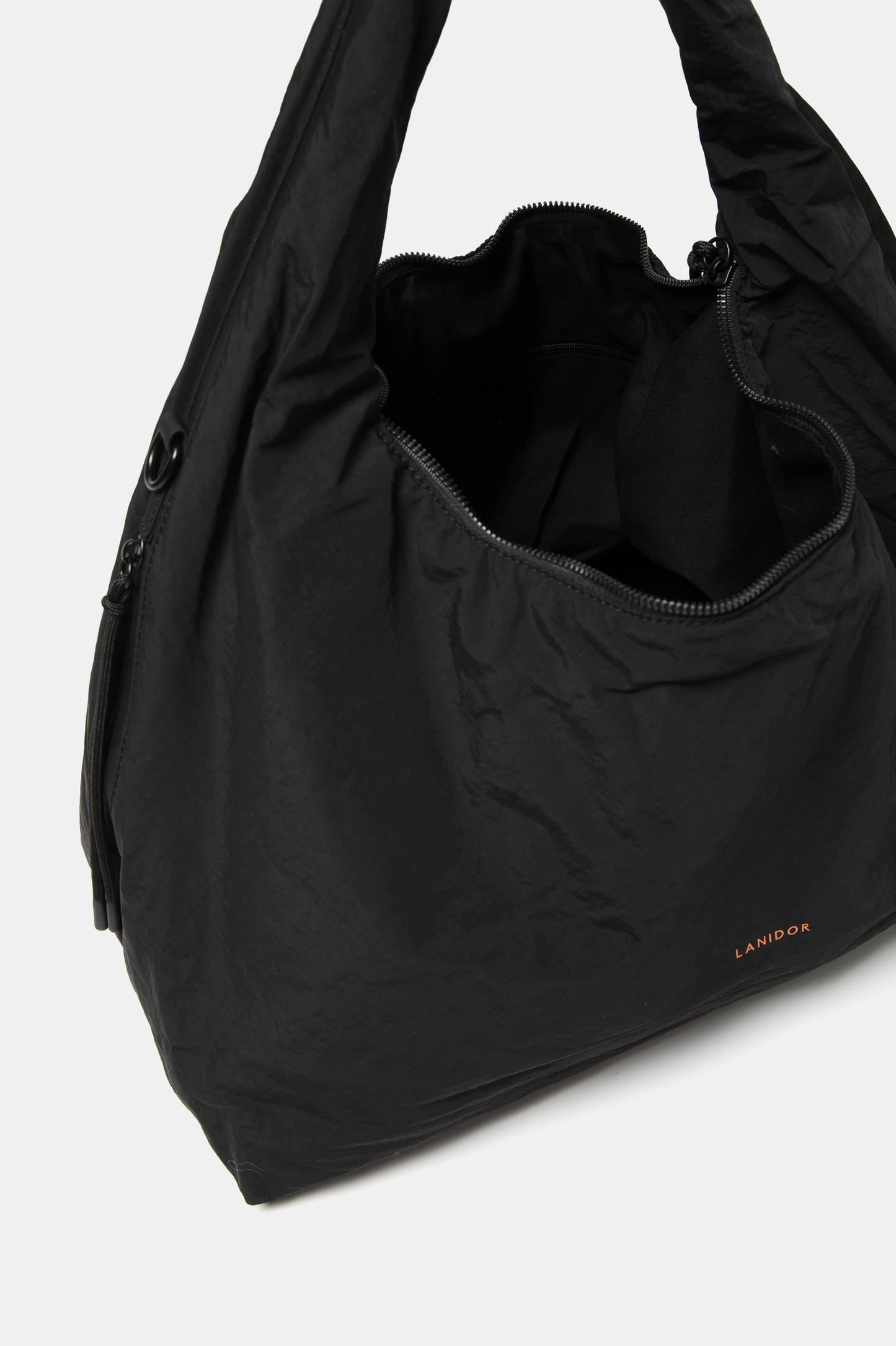 Borsa a spalla minimal con tracolla removibile