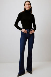 Jeans a zampa vita alta in denim stretch