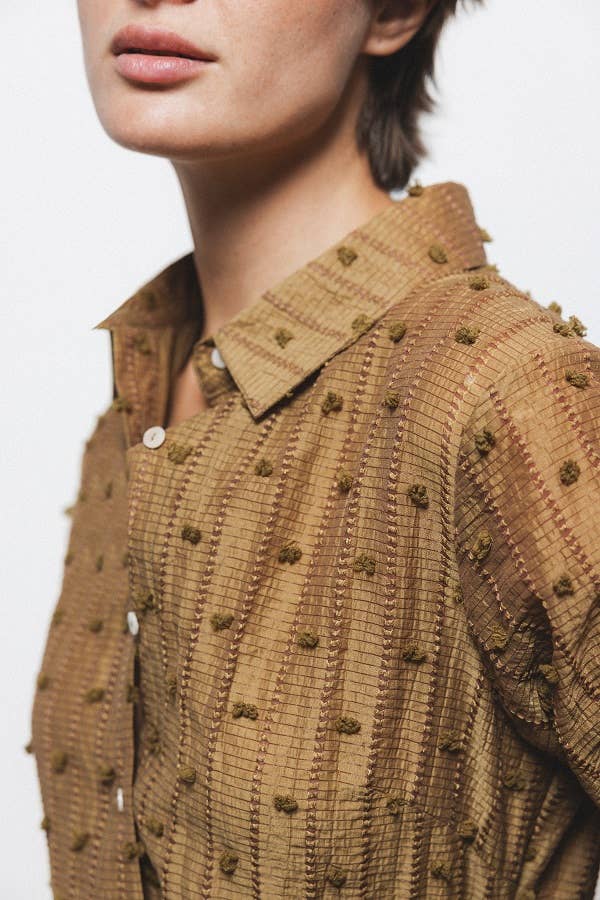 Abito camicia fantasia con maniche a palloncino e cintura a fiocco