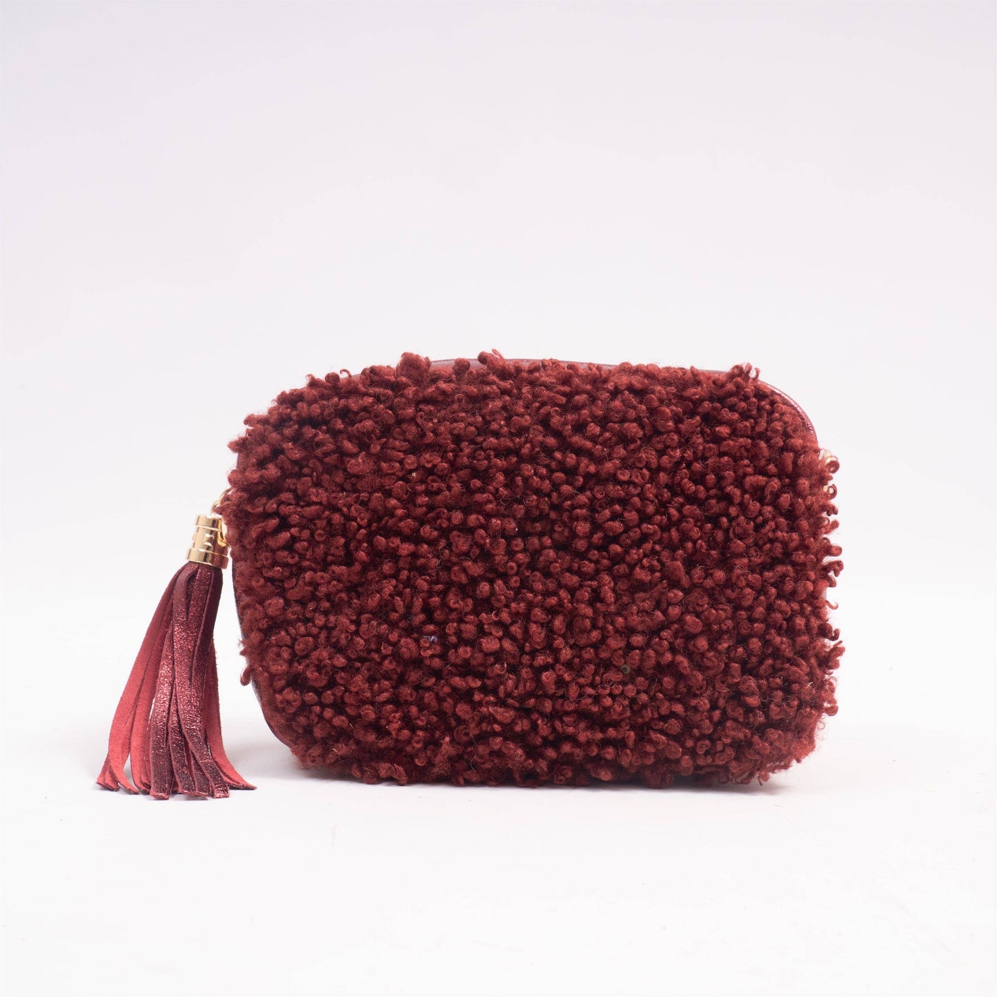 Borsa a tracolla in eco pelliccia con nappa