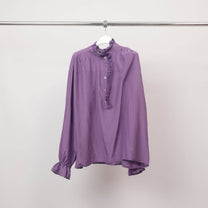 Camicia romantica con collo alto in pizzo