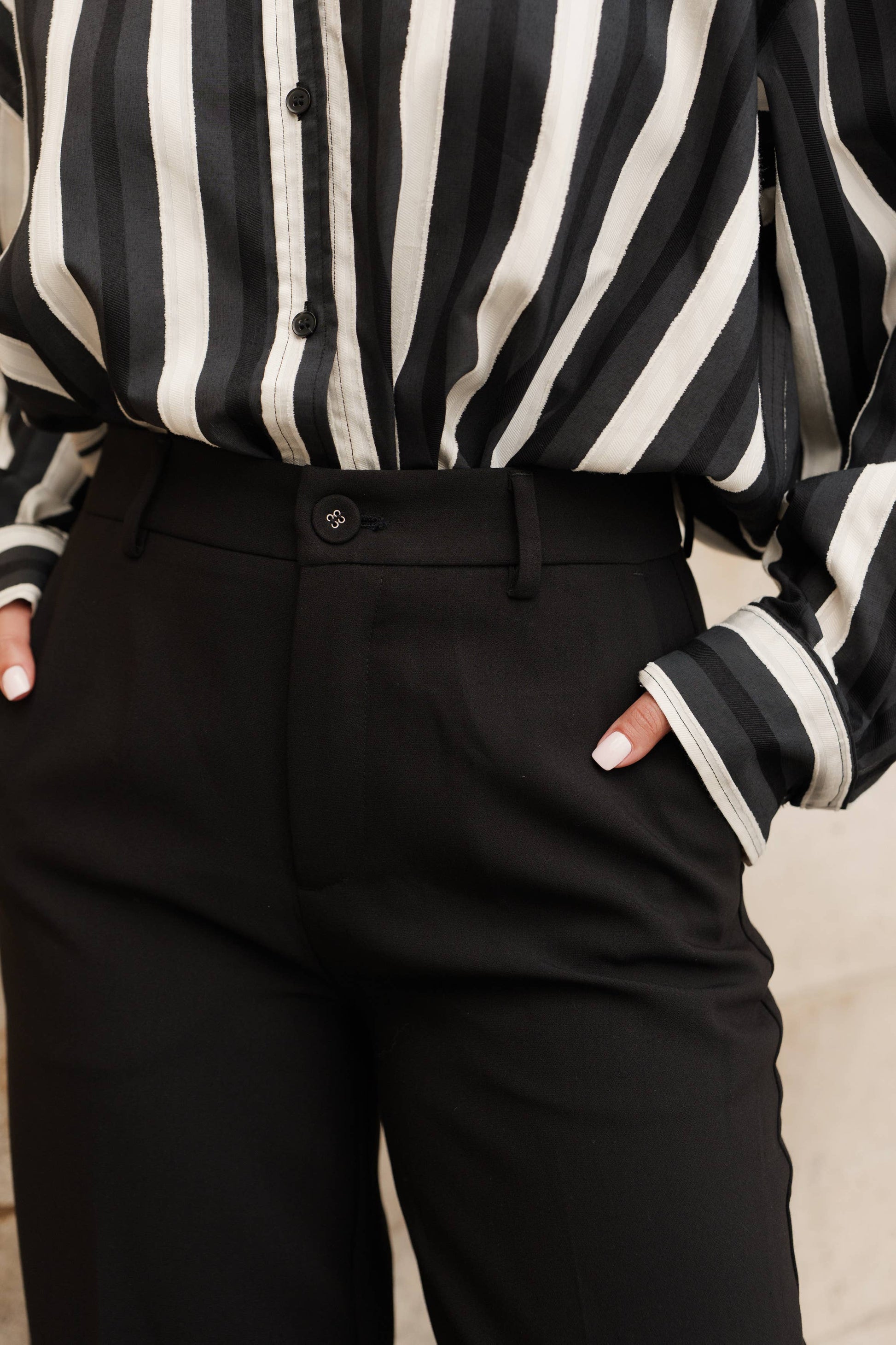 Pantaloni sartoriali a gamba larga Coline