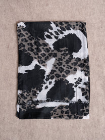 Sciarpa animalier in viscosa