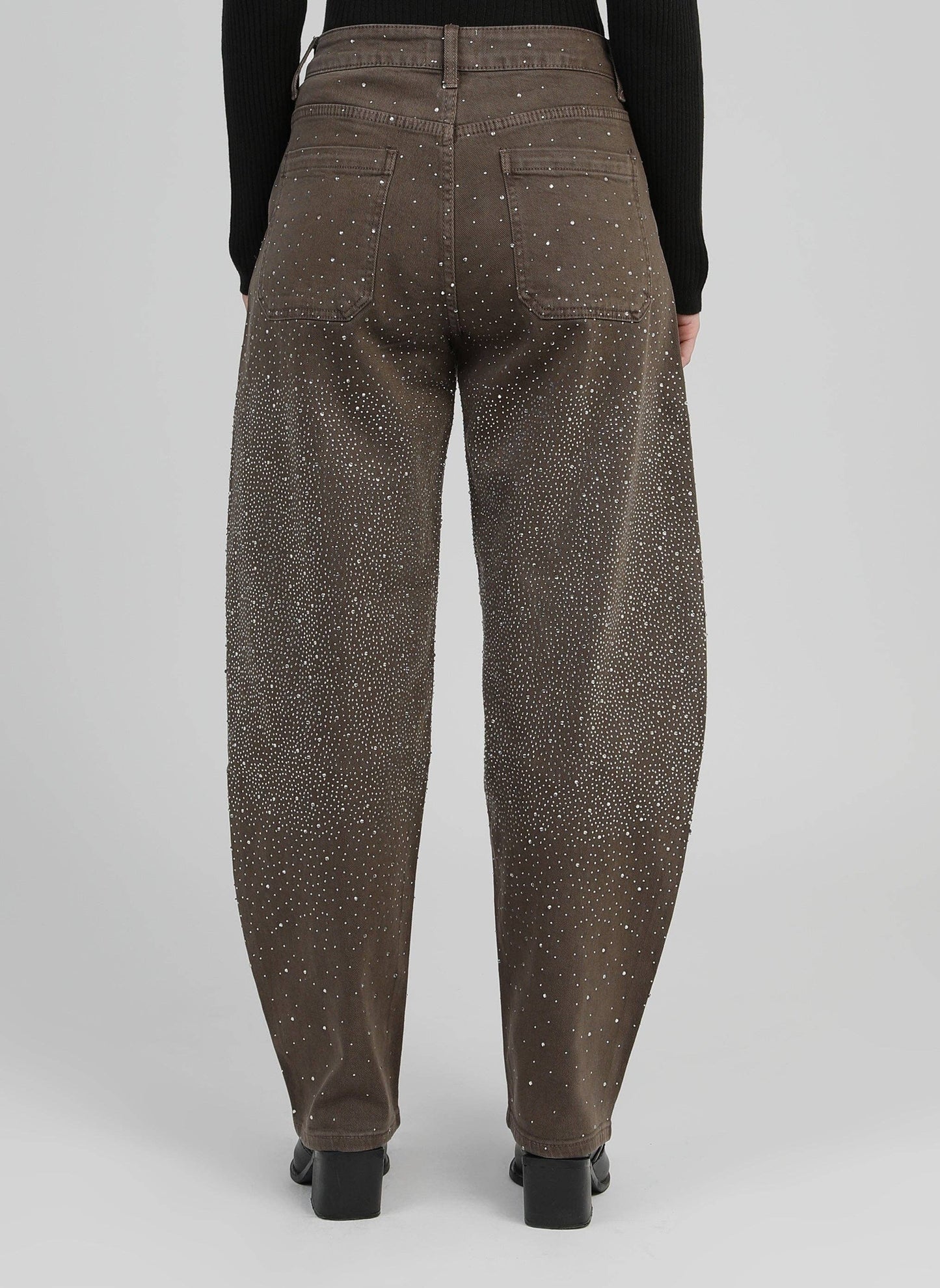 Jeans balloon moka con strass