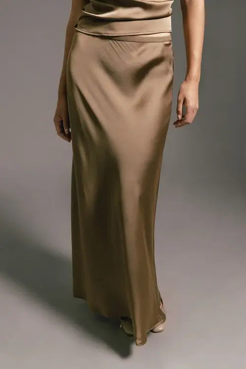 Gonna midi in raso con vita elastica