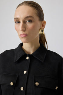 Giacca camicia effetto suede con cintura a catena