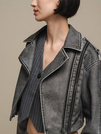 Giacca biker cropped in ecopelle grigia da donna