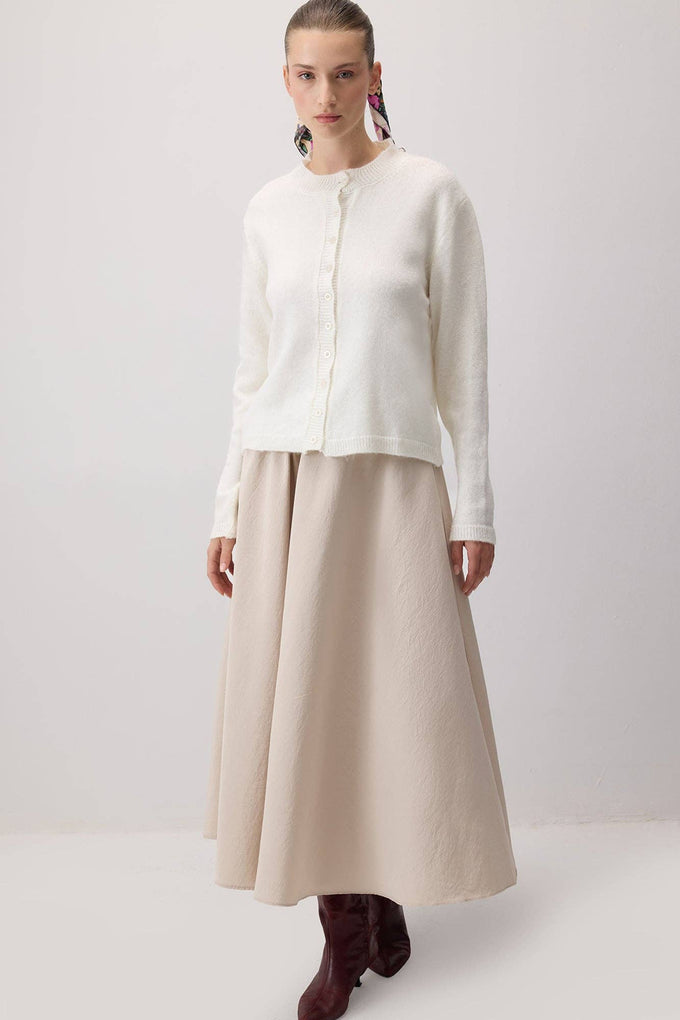 Cardigan basic in maglia con bottoni