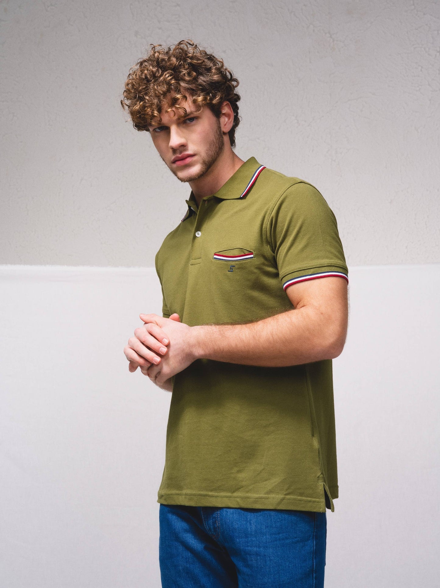 Polo in piqué con taschino