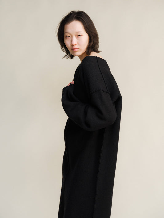 Abito reversibile in lana Merino con scollo a V