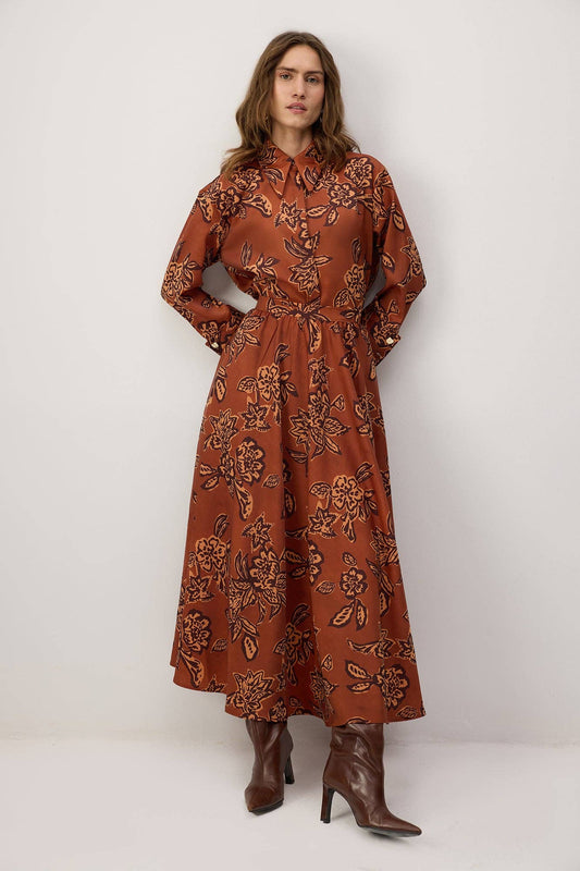 Abito lungo in raso stampato