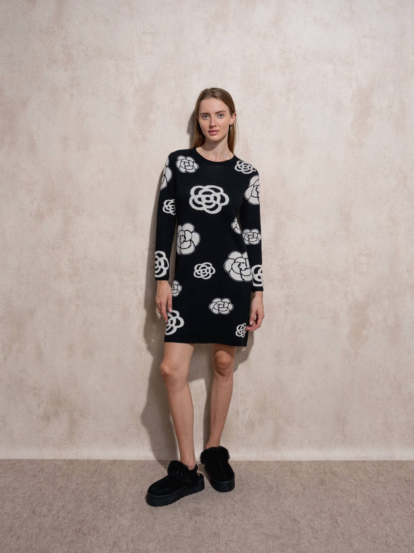 Abito in maglia con motivo floreale