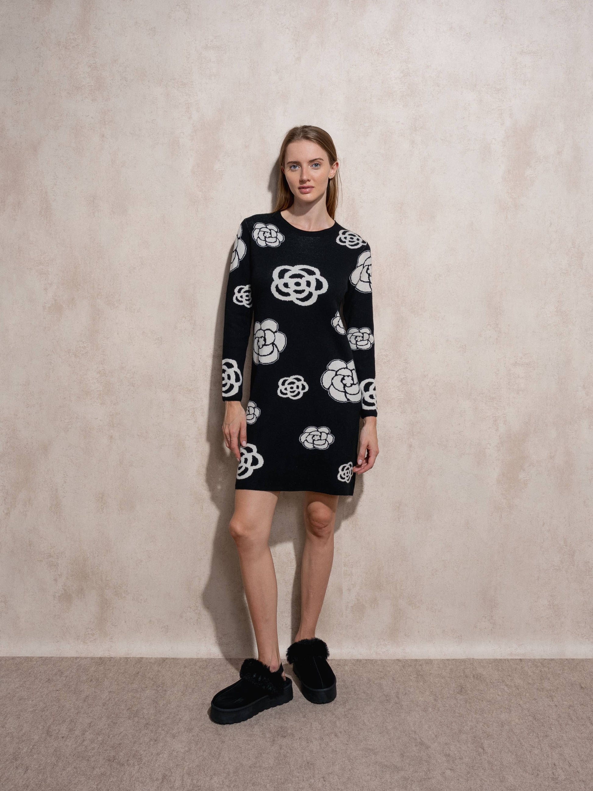 Abito in maglia con motivo floreale