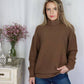 Maglione a collo alto in maglia con maniche aderenti