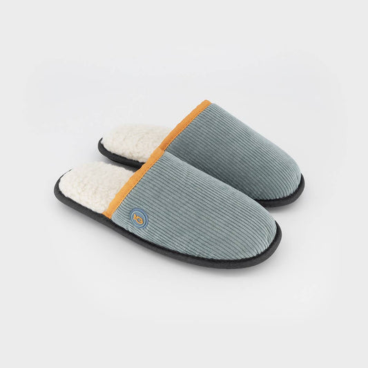 Pantofole in velluto blu con interno in sherpa