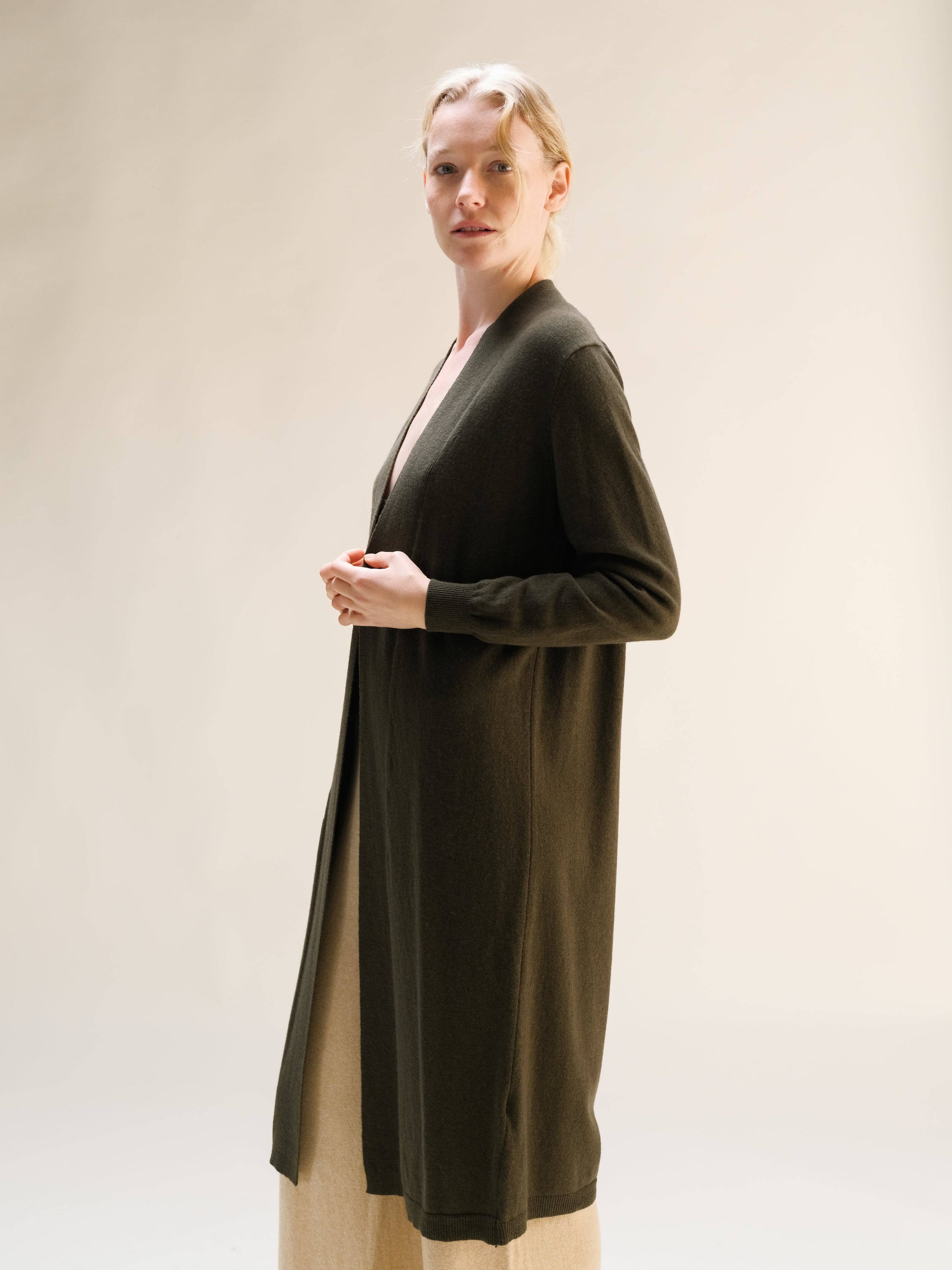 Cardigan lungo aperto in misto cashmere da donna