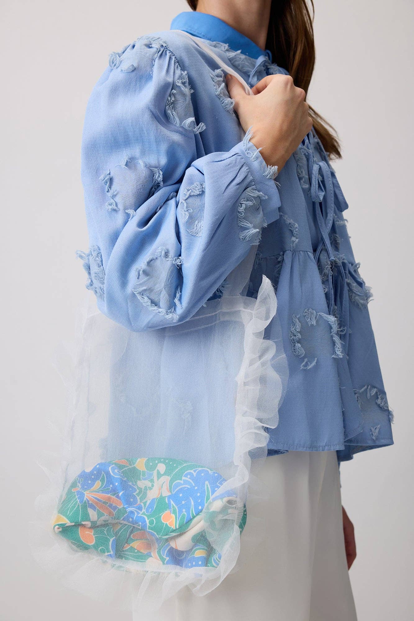 Borsa tote in organza trasparente con balze e pochette interna