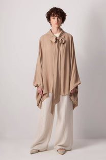 Top kimono oversize in viscosa con fiocco al collo
