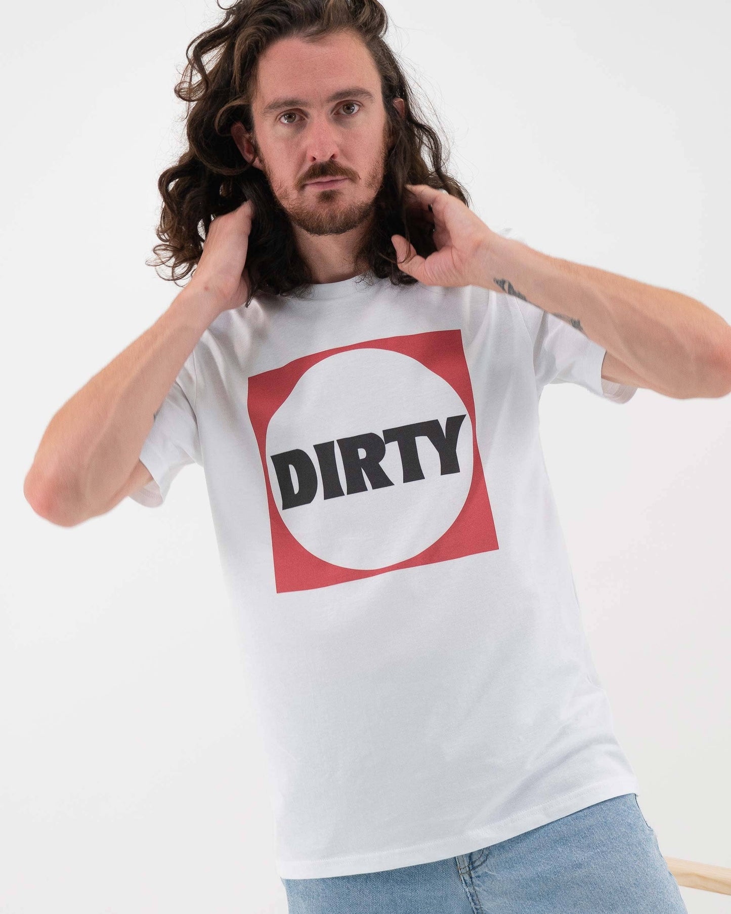 T-shirt Dirty con logo divertente in cotone biologico