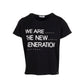 T-shirt “Siamo la nuova generazione” con stampa e borchie