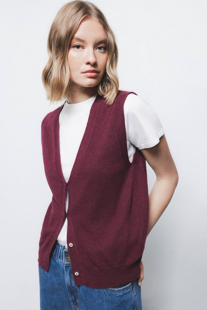 Gilet in maglia con scollo a V e bottoni