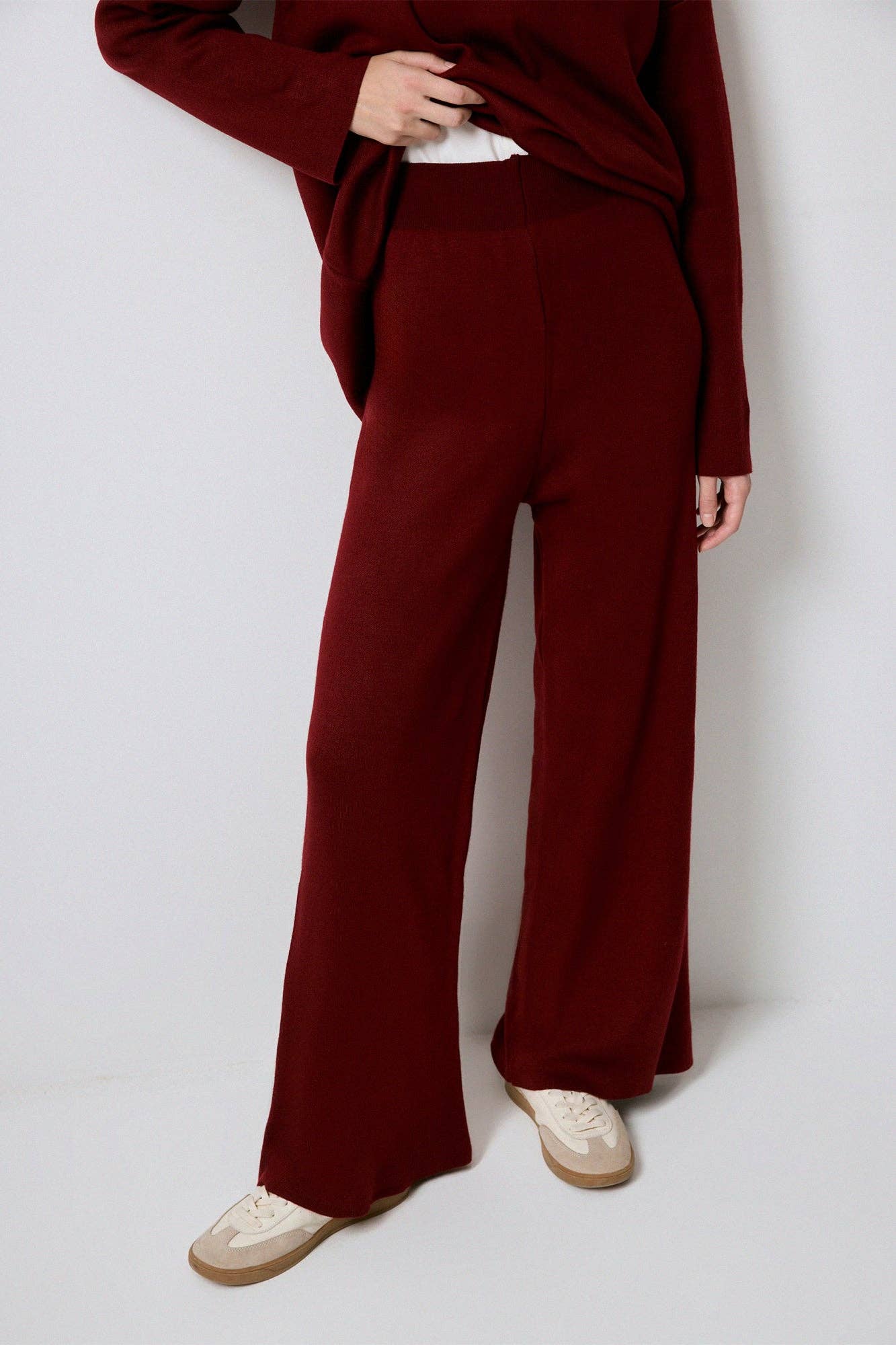 Set tunica e pantaloni in maglia con colletto a coste