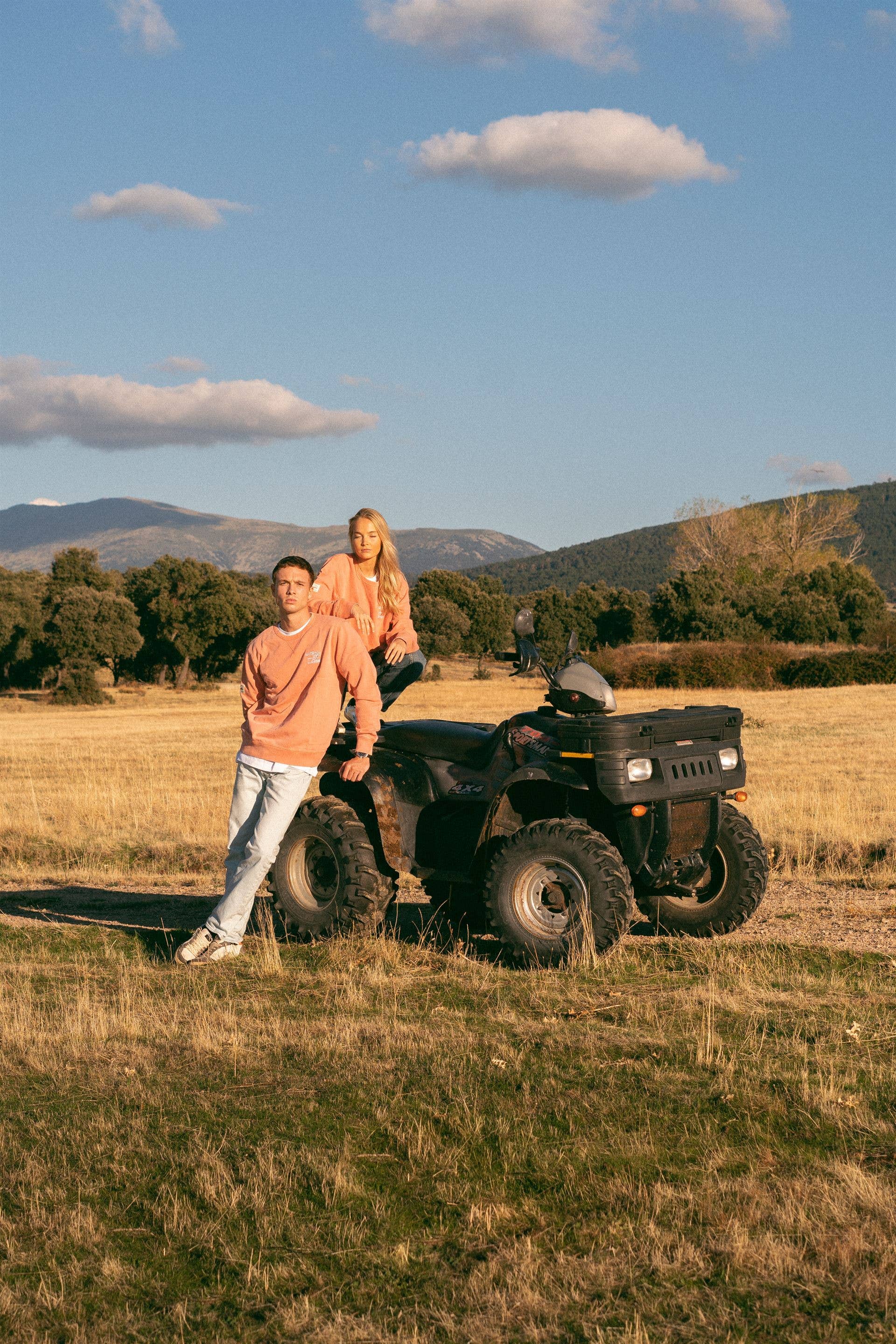 Felpa girocollo Humpier Motors in cotone biologico