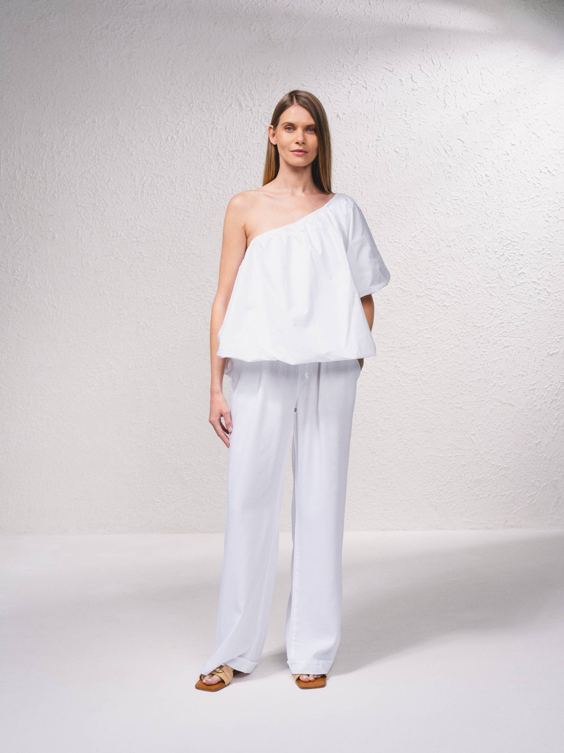 Blusa asimmetrica in popeline di cotone