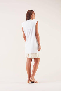 Gilet lungo smanicato con bottoni in madreperla