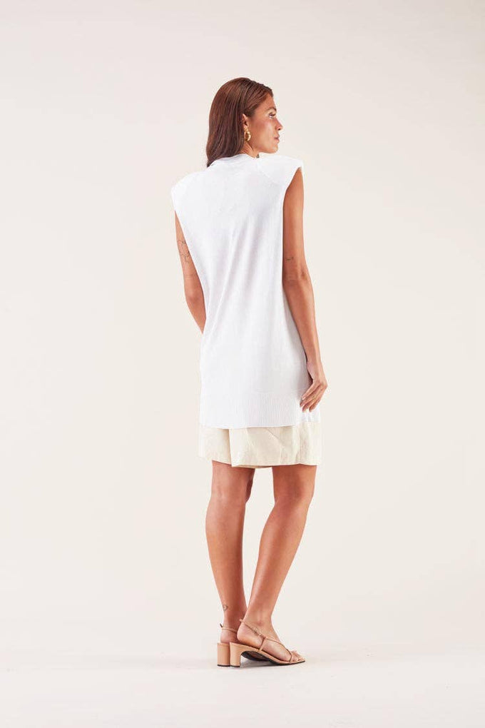 Gilet lungo smanicato con bottoni in madreperla