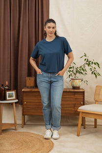 T-shirt boxy riciclata color cobalto