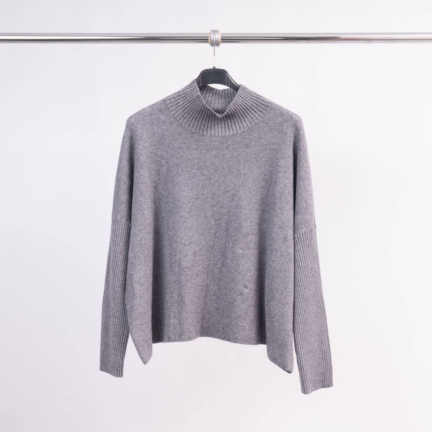 Maglione dolcevita in maglia morbida