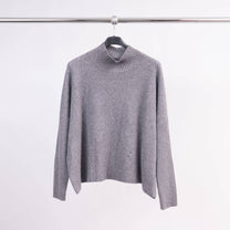 Maglione dolcevita in maglia morbida