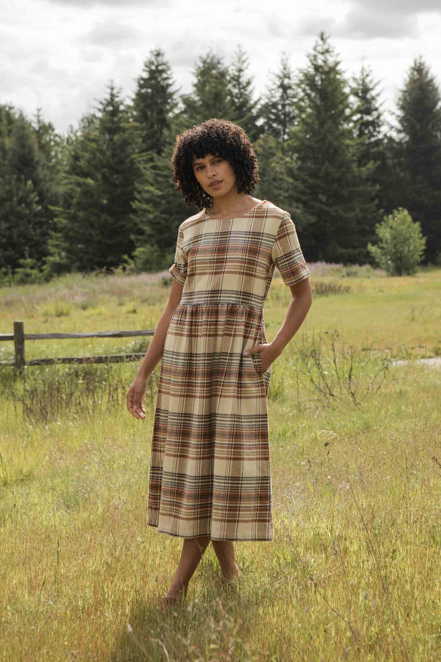Abito midi Perry a quadri color latte
