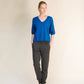 T-shirt in misto cashmere a scollo V seamless 3D-knit