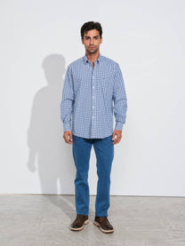 Camicia relaxed fit in lino misto con colletto button-down