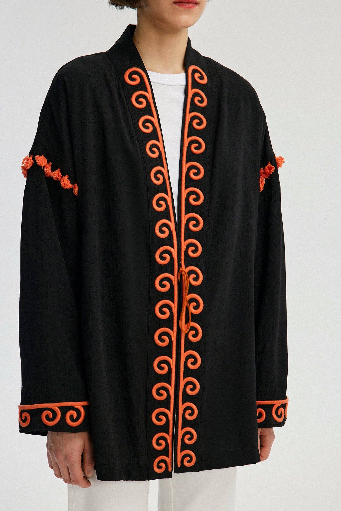 Kimono in viscosa ricamato