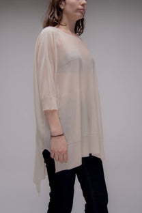 Pullover oversize con scollo a barca in maglia leggera