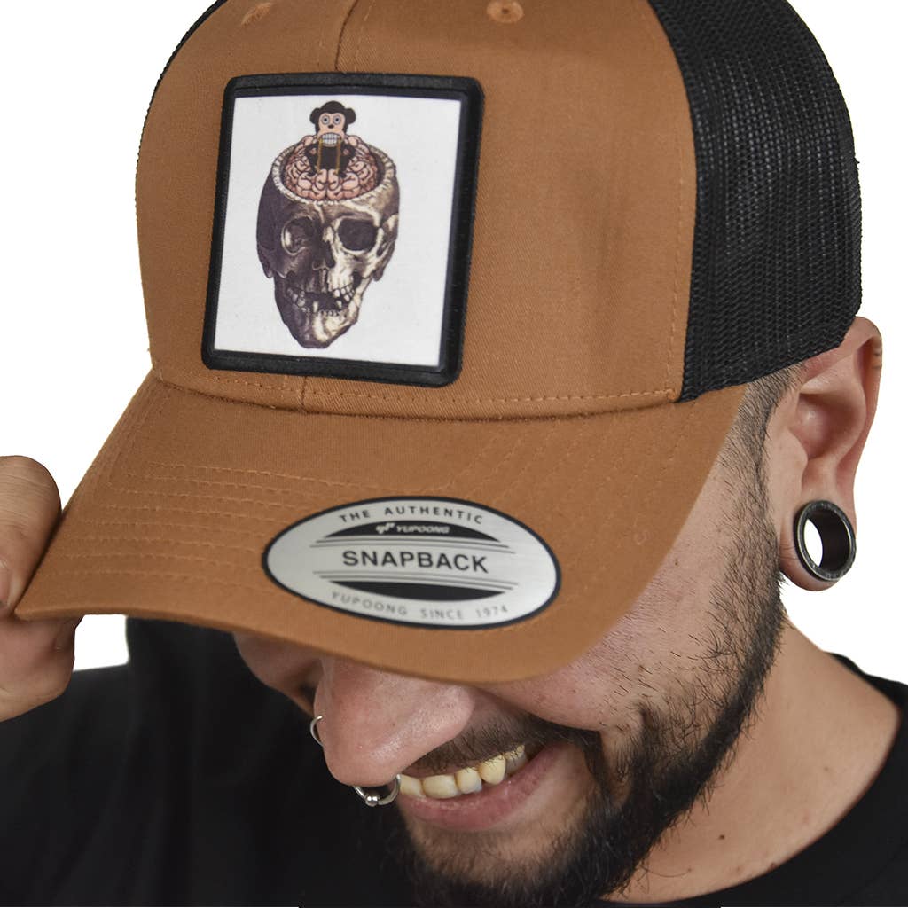 Cappellino trucker unisex Mondays con patch