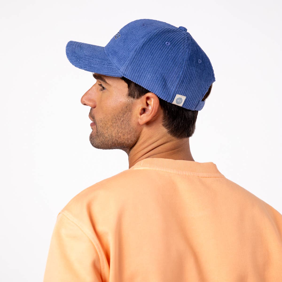 Cappellino in velluto blu