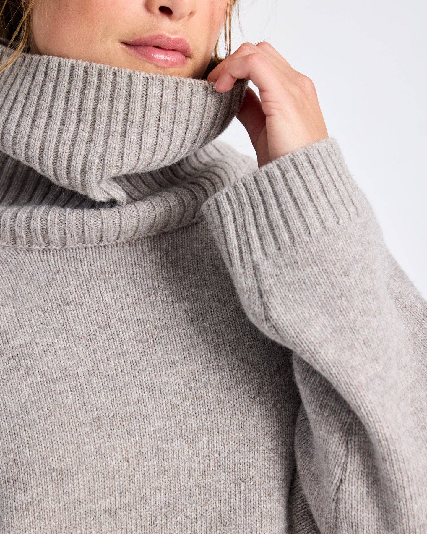 Maglione Vera in lana d’agnello GOTS grigio pietra