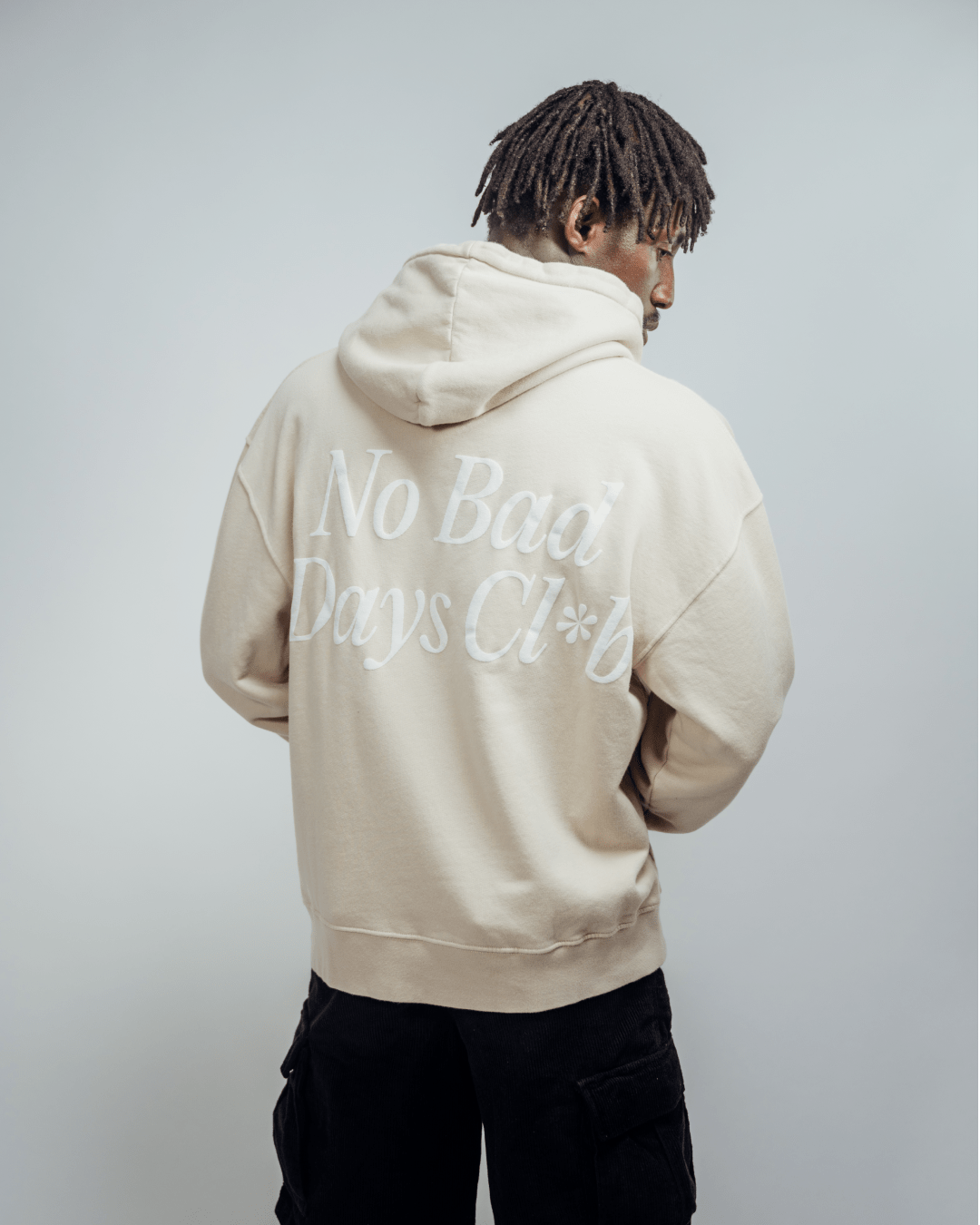 Felpa oversize con cappuccio No Bad Days Club beige