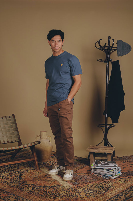T-shirt essenziale in cotone biologico blu