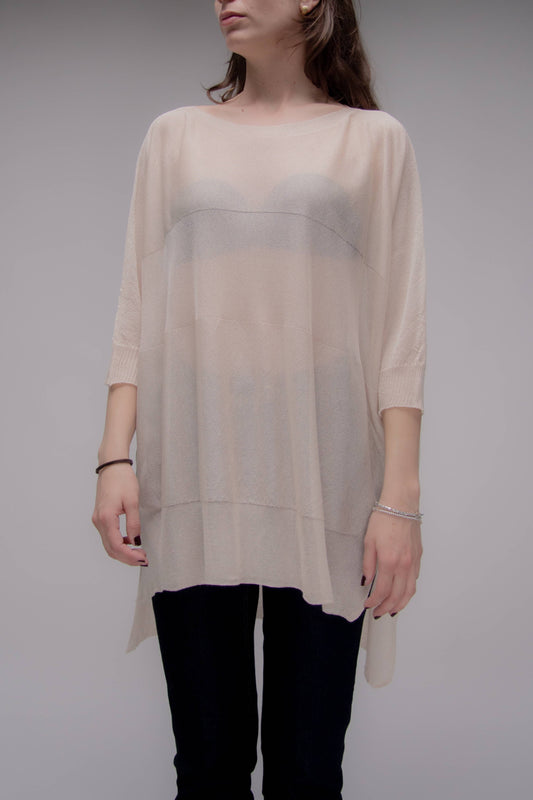 Pullover oversize con scollo a barca in maglia leggera