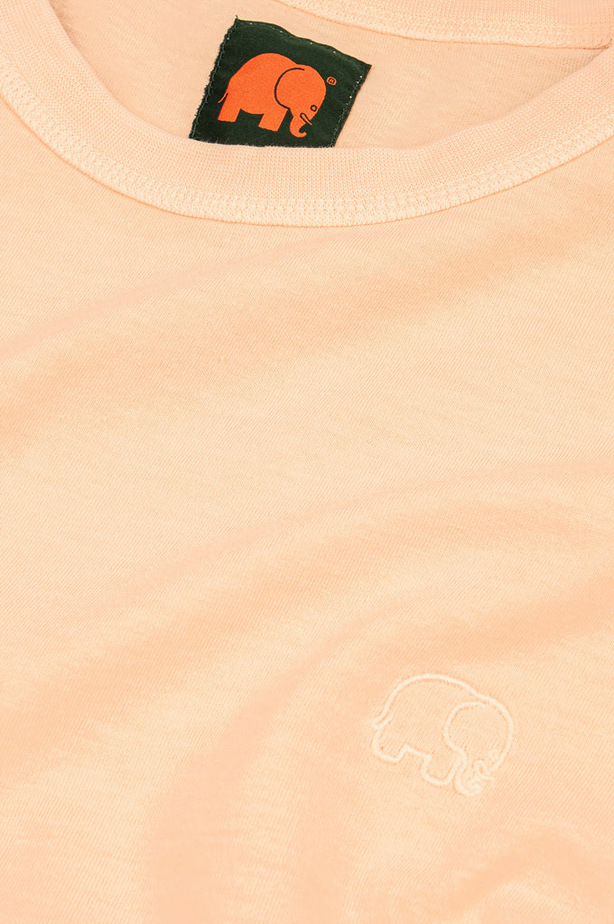 T-shirt oversize pesante in cotone biologico pigmentato color crema al burro