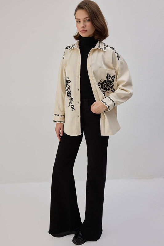 Camicia in gabardine ricamata