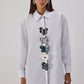 Camicia in popeline con applicazioni floreali